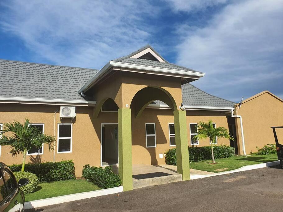 Gil- Manor Apartment Falmouth Luaran gambar